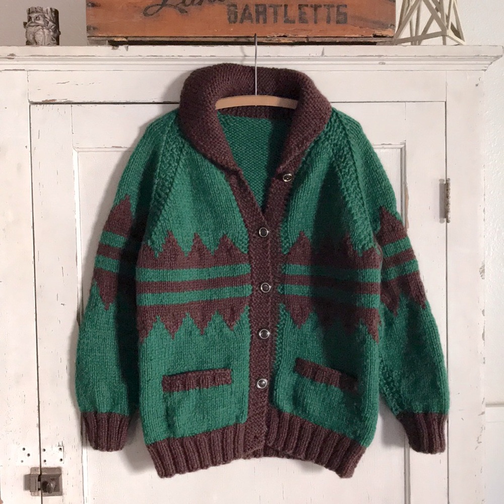 VINTAGE Thick Cowichan Style Sweater